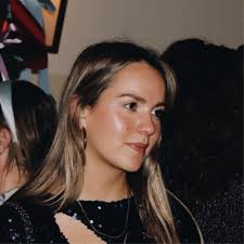 Ik heb een nieuwe functie als Studerend Juridisch Medewerker Vastgoed bij  Houthoff!