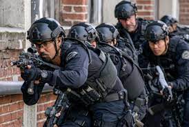 How many police officers make up a swat team? Norma Kuhling Will Be Joining The Cast Of S W A T