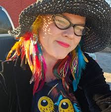 Jennifer Savage Hurley (@oakstreetmarketing) • Facebook‎