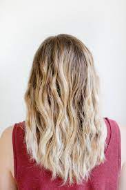How To Get Effortless Beachy Waves Overnight Overnight Hair Waves Beach Wave Hair Short Hair Waves