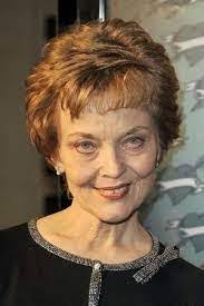 May Quigley's Instagram, Twitter & Facebook