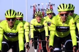 Comme il fallait s'y attendre, les 200 kilomètres de course du omloop het nieuwsblad, disputés entre gent et ninove, ont tenu toutes leurs promesses, à commencer par les rudes conditions météorologiques auxquelles ont été confrontés les coureurs. Herstelde Jasper Stuyven Verkende Parcours Omloop Het Nieuws Het Nieuwsblad Mobile
