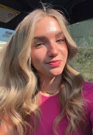 Megan Ryals's Instagram, Twitter & Facebook