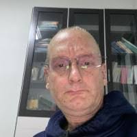 Daniel Teller's Instagram, Twitter & Facebook