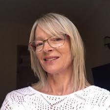 Stacey Rumph's Instagram, Twitter & Facebook