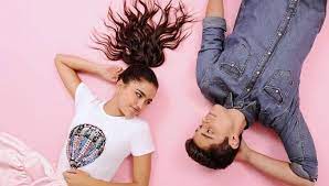 De lunes a viernes por nickelodeon. Kallys Mashup Alex Hoyer Maiaia Refericco Y Sarai Meza Community Facebook