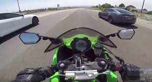 Naturally, tesla ruled this small cleantech kingdom, but it was nice to yet again see some powerful. Sport Bike Has A Run In With Two Ludicrous Tesla Model S P100d P90dl