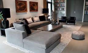 raw interiors woonkamer in warm grijs woonkamer ideeen living room decor ideas luxury living room hoog d woonkamer thuisdecoratie interieur woonkamer