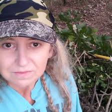 Saturday is glizzy time with bae. #profgampo #glizzy #hotdogs #fashion