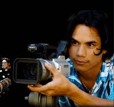 Hawaii Legislative News: Journalists Go to the Capitol; Money, Money;  Honoring a Hawaii Legend