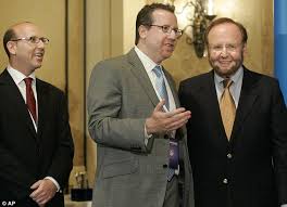 6 (joel glazer, avram glazer, bryan glazer, darcie glazer, kevin glazer, edward s glazer). Malcolm Glazer Dead Aged 85 Daily Mail Online