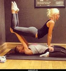 Les plus jolies photos repér. Couple Yoga Poses Funny Abc News