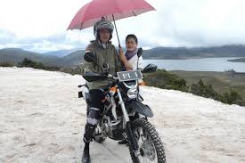 Hasil gambar untuk Presiden Kendarai Trail Tinjau Jalan Trans Papua