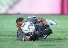 ادعای جنجالی لک علیه بیرانوند: مصدومیت ساختگی!