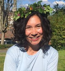 Natalie Villacorta, "Autofiction: Rightly Shaped for Woman's Use" (6.1)