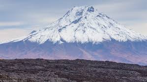 Volcanoes differ from mountains in that they contain an opening to the layers below the earth's crust. Russian Volcano Believed Extinct Awakens And Could Erupt At Any Time The Weather Channel Articles From The Weather Channel Weather Com