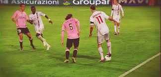 Zlatan ibrahimović is a character from soccer players. 19 Gifs That Tell You Everything You Need To Know About Zlatan Ibrahimovic Dream Team Fc