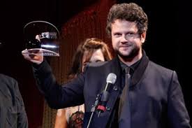 Now he works on tv, movies and theater. Filme De Selton Mello E O Grande Vencedor Do Premio Do Cinema Brasileiro