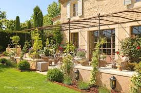 Rental House Provence Terrasse Maison Jardin Maison Plans De Pergola