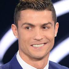 Cristiano ronaldo becomes the first person to reach 300 million followers on instagram ? Alle Infos News Zu Cristiano Ronaldo Rtl De Rtl De