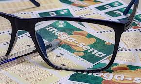 Mega-Sena acumula e prêmio sobe para R$ 300 milhões