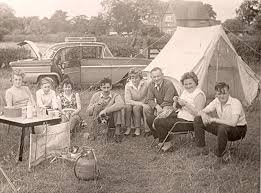 Camping During The 1950 S Seaside Holidays Vintage Camping Photo