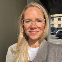 300+ "Linda Bauer" profiles