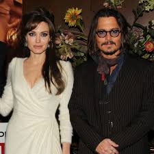 Maybe you would like to learn more about one of these? Angelina Jolie Brad Pitt Die Hochzeits Luge Gala De