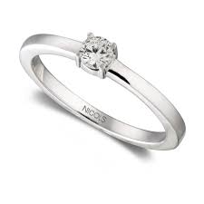Anillos de compromiso diseñados a medida, personalizados y artesanales en barcelona. Anillo De Compromiso Grace Oro Blanco 18kt Con Diamante Inditalla Talla 5 Pesogema 0 05 Quilates