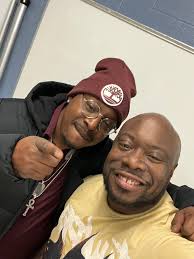 Sly Beezy (@sly_beezy) • Instagram photos and videos