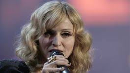 Kráľovná popu má 50. Opäť chce provokovať