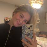 Ella Waggoner's Instagram, Twitter & Facebook