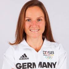 Nur noch 8 Wochen bis zum Köln Marathon Die Workouts werden härter, aber  mit meinem Team und der tollen Radbegleitung von meinem Coach Tono und  Simon Kohler läuft es sich viel leichter.