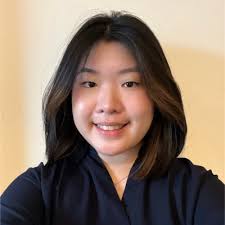 I'm thrilled to share that I've accepted a training contract offer at  Linklaters following an incredible vacation scheme this summer! I would  like to thank Robyn Wyatt and Zaheen A. for being