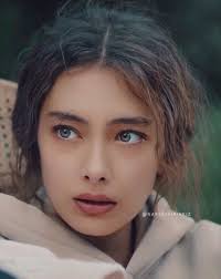 Neslihan Atagul Nare Sefirin Kizi Turkish Actors Turkish Film Actors
