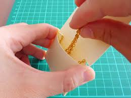 Great for when selling jewelry or giving it away as a gift. Upcycling Necklace Bracelet Packaging Katheyl