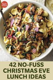42 No Fuss Christmas Eve Lunch Ideas To Serve Your Guests Christmas Eve Meal Lunch Christmas Lunch Easy