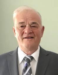 Debbie Luft's Instagram, Twitter & Facebook