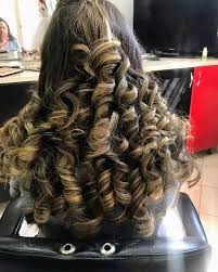 Adding some volume to your hair can create a whole new look, and curls are just the way to do it! Pin By Tobihall On Big Curls For Long Hair Big Curls For Long Hair Curls For Long Hair Long Hair Styles