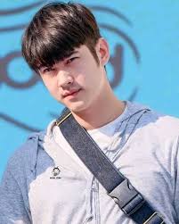 Hello good evening... I'm just arriving and I have a question that is  blocking my performance; I can't enable the character reference function...  it says coming soon; can anyone tell me why? |