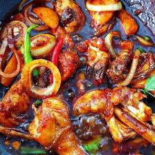 It is a casserole of chicken pieces in dried chillies sambal. 10 Resepi Ayam Berkuah Hidangan Menarik Ditengah Hari Majalah Ilmu