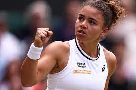 Who Is Jasmine Paolini? Here's Everything to Know About the Wimbledon 2024  Star | Glamour