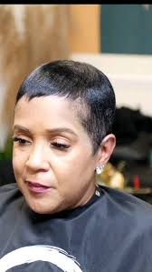 "Effortless chic: Transform your short hair without heat styling  #NoHeatStyling #ShortHairHacks", #shorthairstyle #shorthairatlanta  #shorthair #pixie #pixiecut #pixiehaircut #atlantahairstylist ...