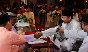 Nora danish was once married to toh muda rizal ashram ramli, son of yang dipertua dewan rakyat malaysia, tan sri ramli ngah talib, on 20 jun 2006 but they divorced in july 2008. Majlis Pernikahan Jejai Fasha Sandha Page 2 Carigold Forum