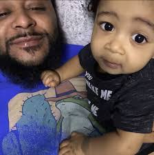 Raquelle Moore's Instagram, Twitter & Facebook