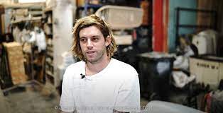 The 'smells like teen spirit' rocker has opened up on the group's iconic 1991 record, and he was blown away when they turned up to record at sound city. Iv22kdasxwpr1m