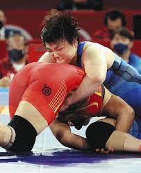引退, 吉田沙保里, レスリング, 栄和人 レス リング 女子 五輪3連覇の 吉田沙保里 が8日、現役 引退 を発表した。 Hjmddnnzvs0gmm