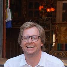 Amazon.in: Thomas Kauffmann: books, biography, latest update