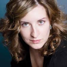 Sue Hartson's Instagram, Twitter & Facebook