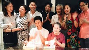 Chen yixin (born 26 april 2000) is a singaporean actress and influencer. Celeb Kids Chen Yi Xi And Yi Xin We Used To Hide The Cane From Our Mum